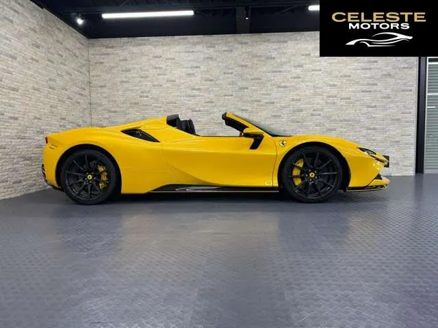 FERRARI SF90 Spider 2023 — photo 6 sur 8