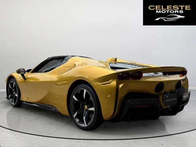 FERRARI SF90 Spider 2024 — photo 5 sur 8