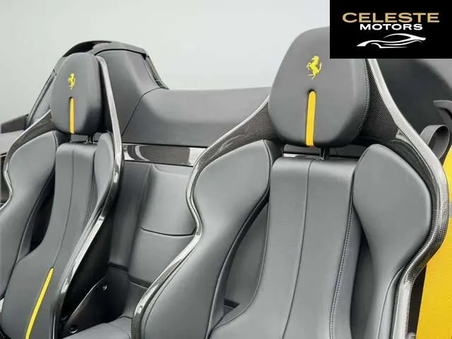 FERRARI SF90 Spider 2024 — photo 8 sur 8