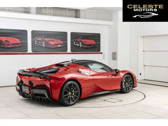 FERRARI SF90 Stradale 2022 — photo 2 sur 8