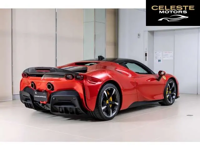 FERRARI SF90 Stradale 2021 — photo 4 sur 8