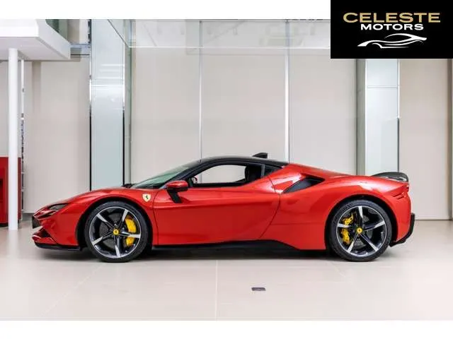 FERRARI SF90 Stradale 2021 — photo 7 sur 8