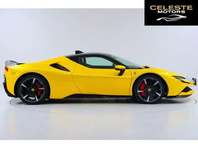 FERRARI SF90 Stradale 2022 — photo 6 sur 8