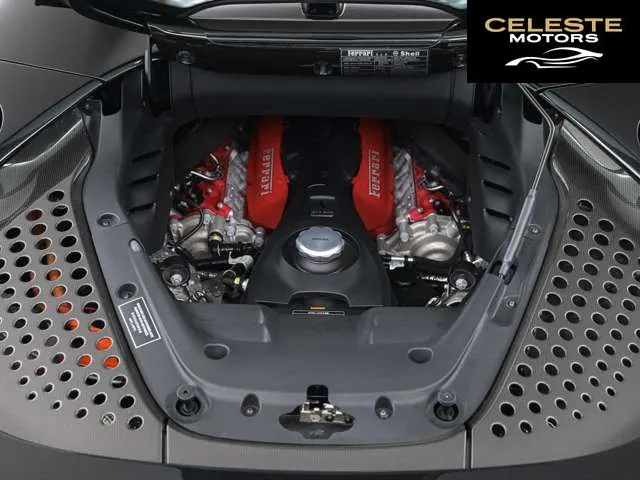 FERRARI SF90 Spider 2022 — photo 6 sur 8