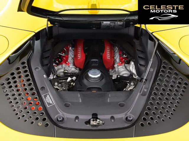 FERRARI SF90 Spider 2024 — photo 6 sur 8