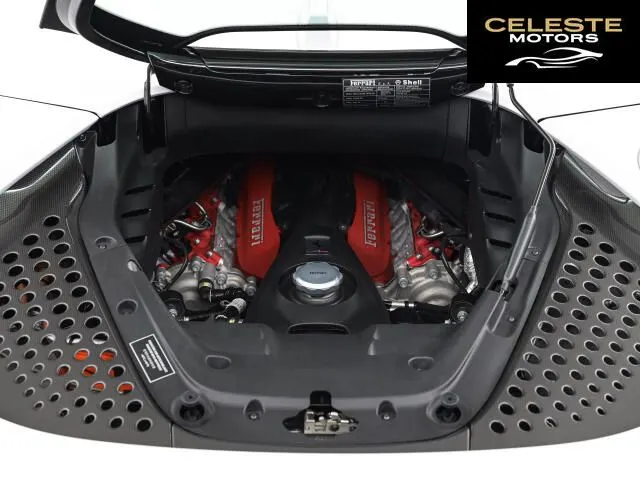 FERRARI SF90 Spider 2023 — photo 5 sur 8