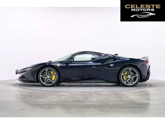 FERRARI SF90 Spider 2024 — photo 4 sur 8