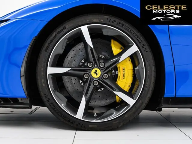 FERRARI SF90 Stradale 2021 — photo 5 sur 8