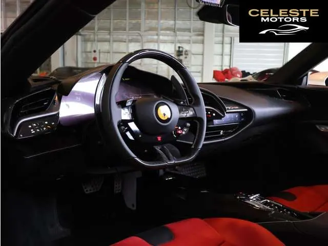 FERRARI SF90 Spider 2025 — photo 7 sur 8