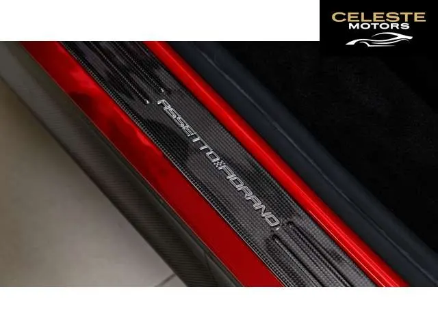 FERRARI SF90 Stradale 2021 — photo 6 sur 8
