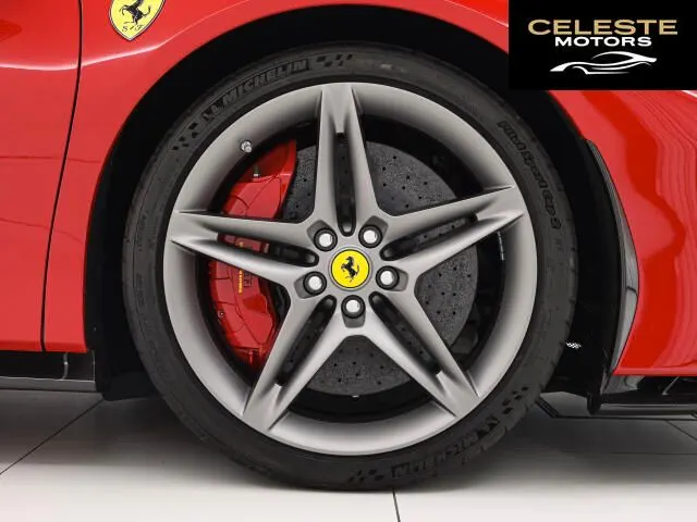FERRARI SF90 Stradale 2022 — photo 4 sur 8