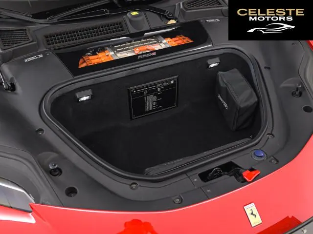 FERRARI SF90 Stradale 2022 — photo 6 sur 8