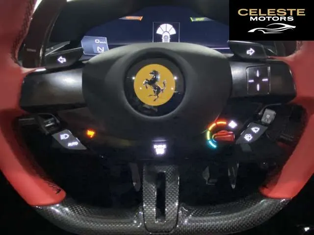FERRARI SF90 Spider 2023 — photo 5 sur 8
