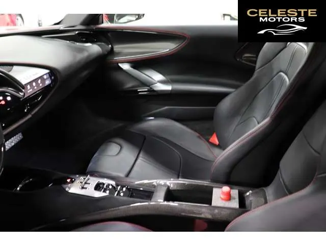 FERRARI SF90 Spider 2022 — photo 3 sur 8