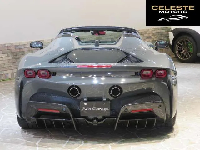 FERRARI SF90 Spider 2023 — photo 2 sur 8