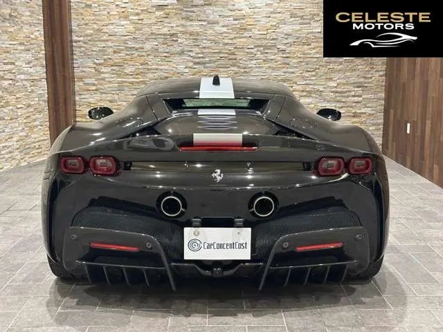 FERRARI SF90 Stradale 2021 — photo 5 sur 8