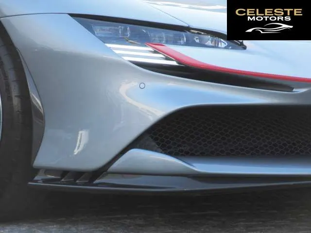 FERRARI SF90 Spider 2025 — photo 4 sur 8
