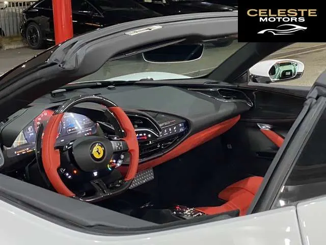 FERRARI SF90 Spider 2023 — photo 4 sur 8