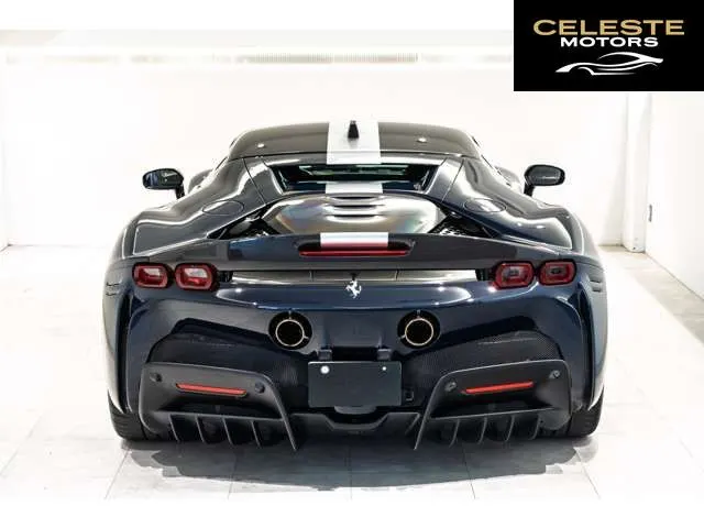 FERRARI SF90 Stradale 2021 — photo 5 sur 8