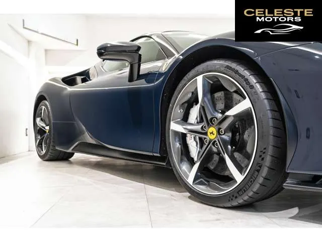 FERRARI SF90 Stradale 2021 — photo 8 sur 8