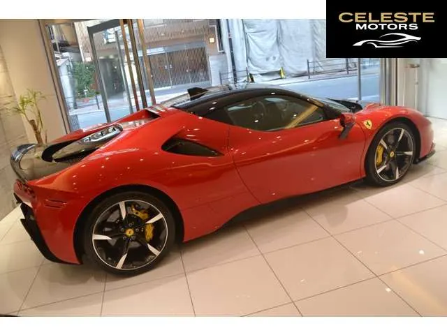 FERRARI SF90 Stradale 2021 — photo 4 sur 8