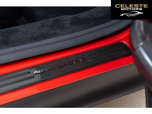 FERRARI SF90 Stradale 2022 — photo 8 sur 8
