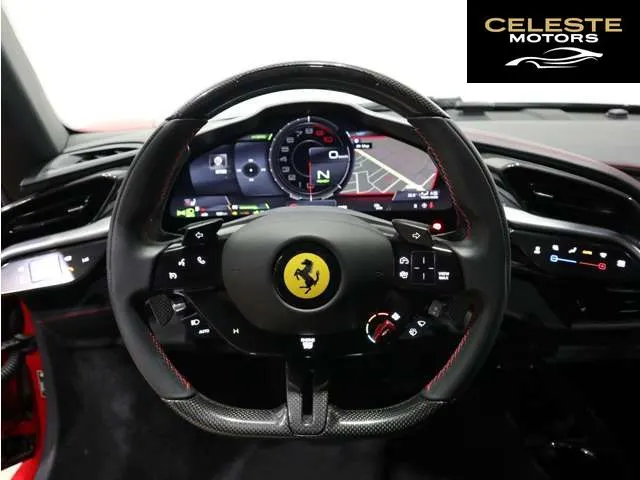 FERRARI SF90 Stradale 2021 — photo 2 sur 8
