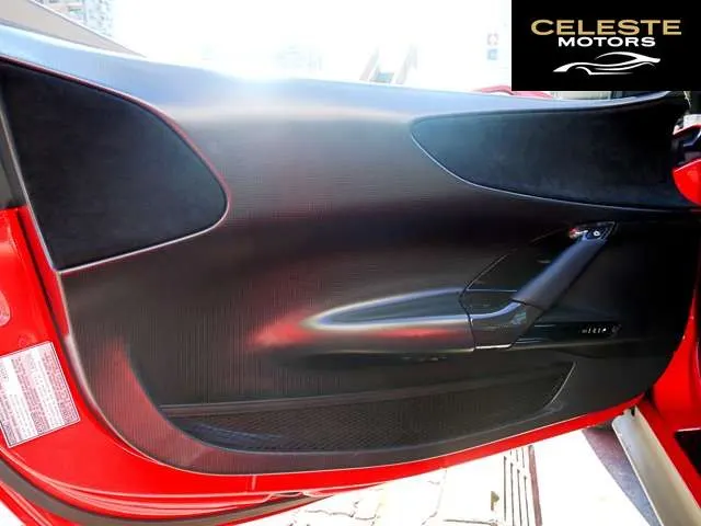 FERRARI SF90 Stradale 2021 — photo 7 sur 7