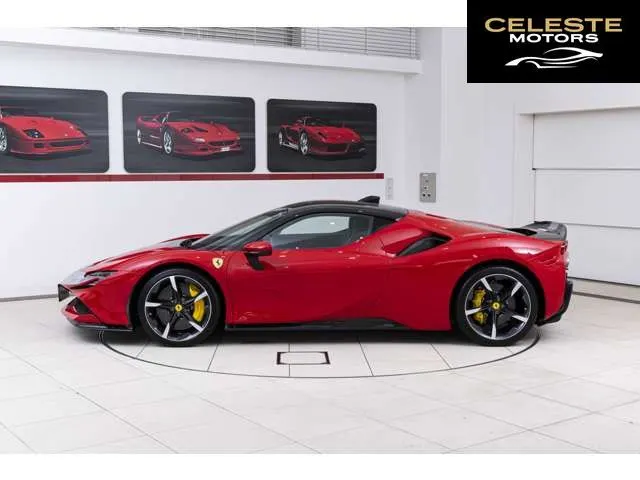 FERRARI SF90 Stradale 2022 — photo 4 sur 8