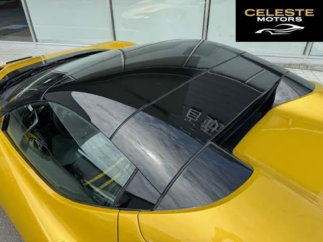 FERRARI SF90 Spider 2024 — photo 3 sur 8