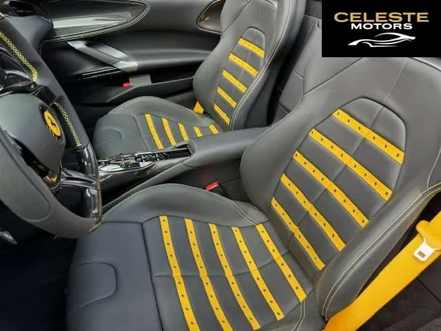 FERRARI SF90 Spider 2024 — photo 5 sur 8