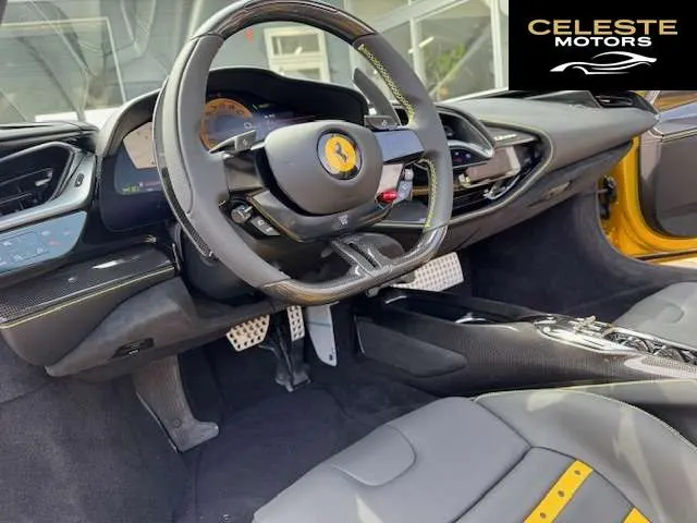 FERRARI SF90 Spider 2024 — photo 6 sur 8