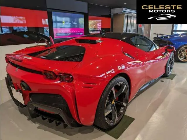 FERRARI SF90 Stradale 2021 — photo 3 sur 8