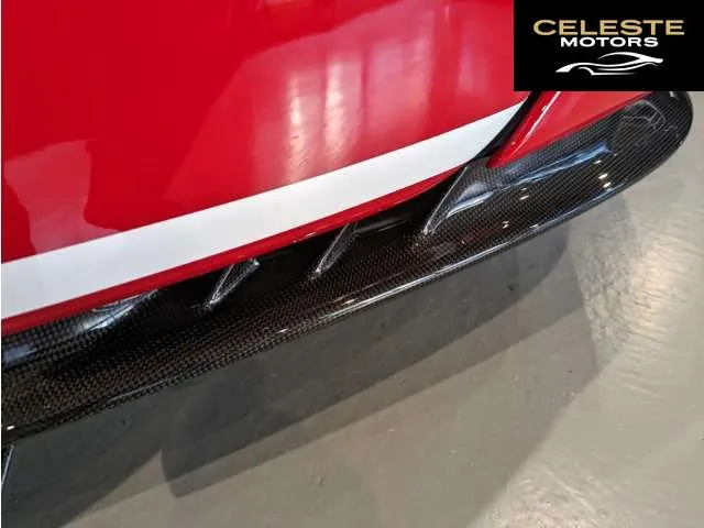 FERRARI SF90 Stradale 2021 — photo 5 sur 8