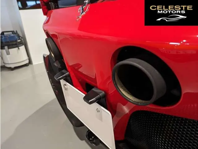 FERRARI SF90 Stradale 2021 — photo 8 sur 8