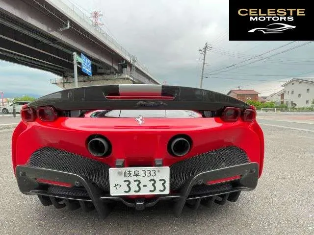 FERRARI SF90 Stradale 2022 — photo 2 sur 8