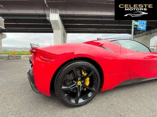 FERRARI SF90 Stradale 2022 — photo 4 sur 8