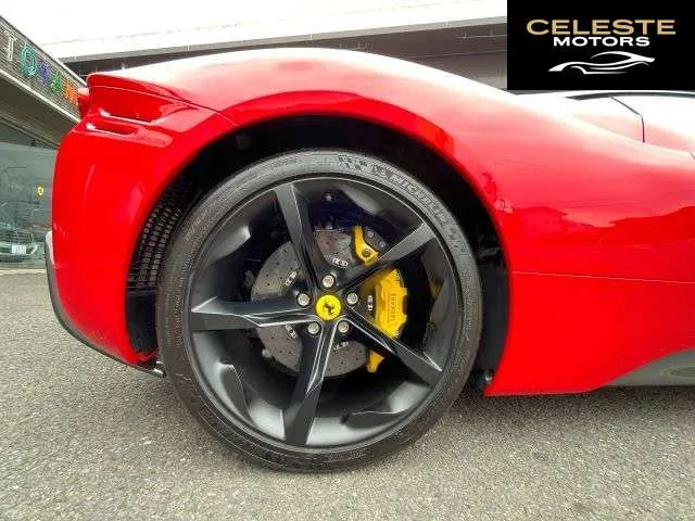 FERRARI SF90 Stradale 2022 — photo 5 sur 8