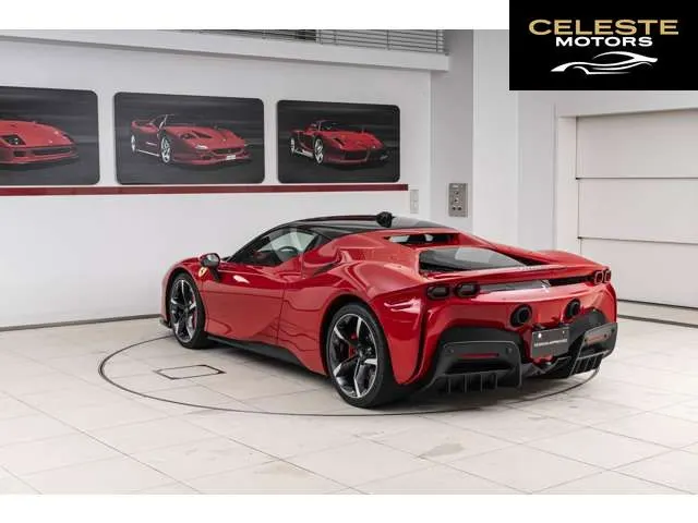 FERRARI SF90 Stradale 2023 — photo 4 sur 8