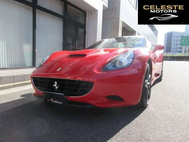 FERRARI California 30 2012 — photo 3 sur 8