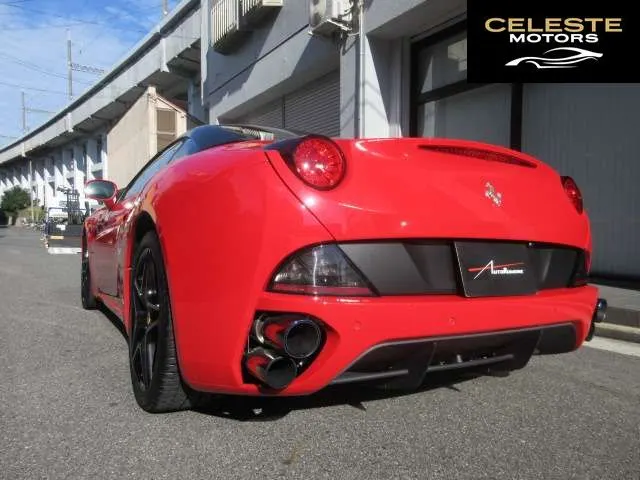 FERRARI California 30 2012 — photo 4 sur 8