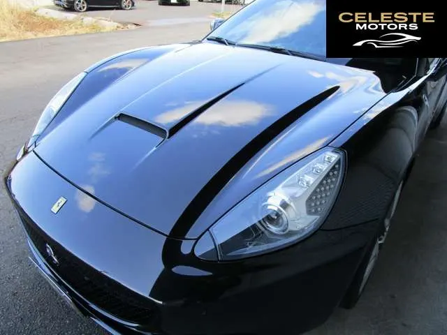FERRARI California 30 2013 — photo 6 sur 8