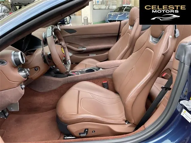 FERRARI Portofino M 2023 — photo 8 sur 8