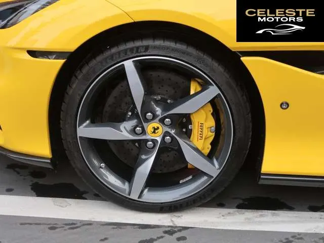 FERRARI Portofino M 2023 — photo 5 sur 8