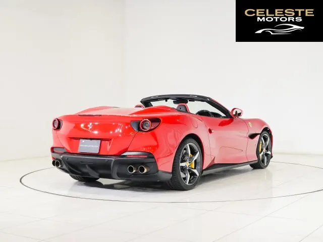 FERRARI Portofino M 2022 — photo 6 sur 8