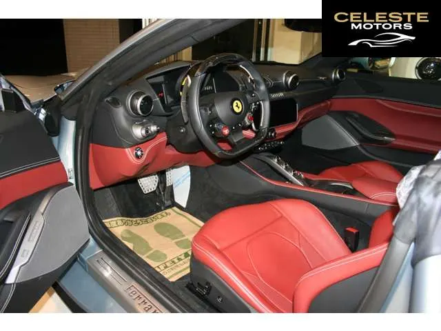 FERRARI Portofino M 2021 — photo 3 sur 8