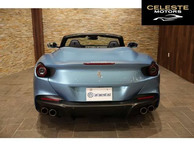 FERRARI Portofino M 2022 — photo 7 sur 8