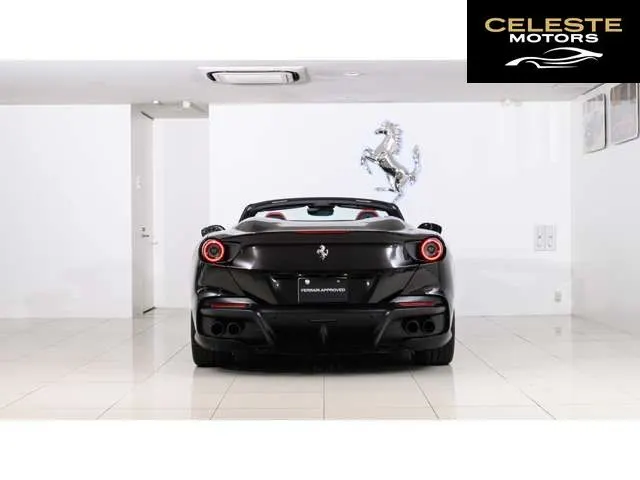 FERRARI Portofino M 2022 — photo 2 sur 8
