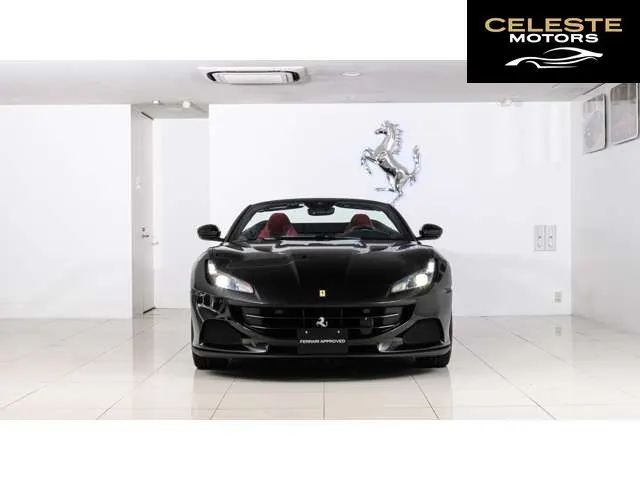 FERRARI Portofino M 2022 — photo 5 sur 8