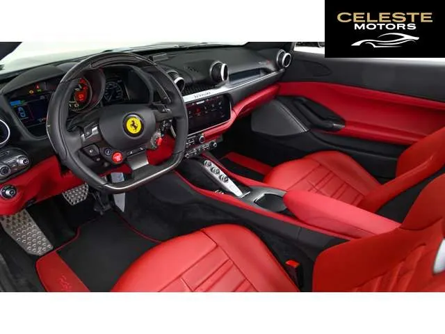 FERRARI Portofino M 2022 — photo 6 sur 8
